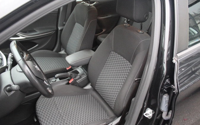 Opel Astra cena 55900 przebieg: 72038, rok produkcji 2018 z Wrocław małe 436